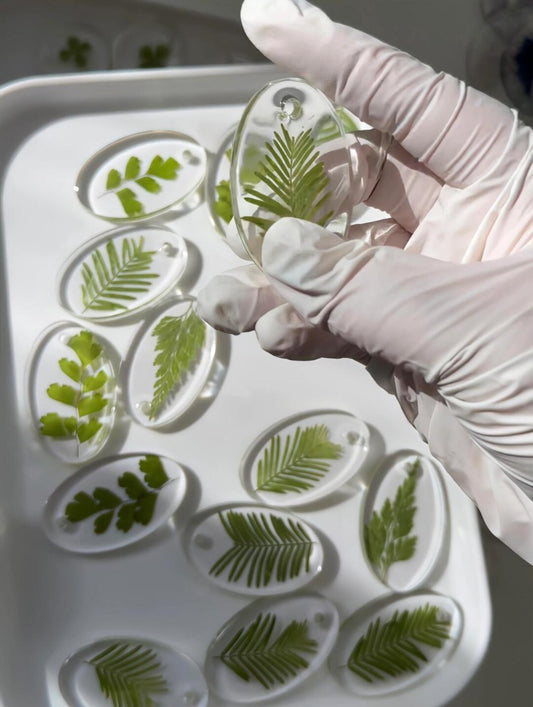 Resin Pressed Flower & Dried Flower Specimen Pendant Keychain Creative DIY Gift - My Store