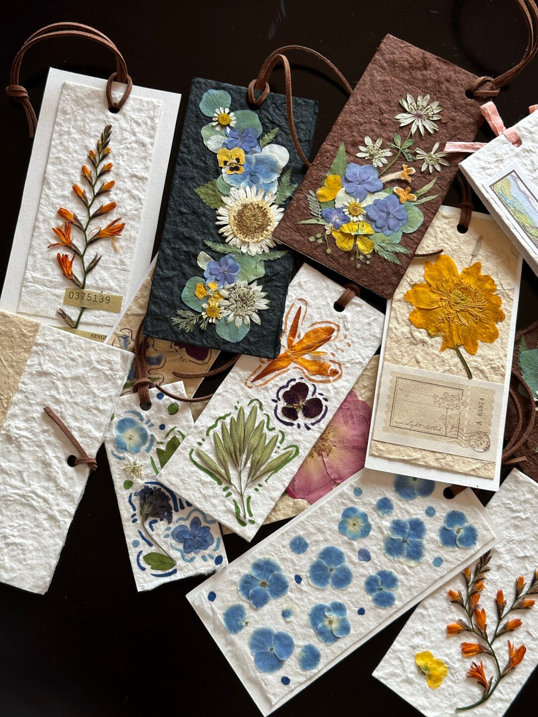 Original Handmade Vintage Pressed Flower Bookmark Gift Set – 3 Pieces with Textured Craftsmanship - My Store