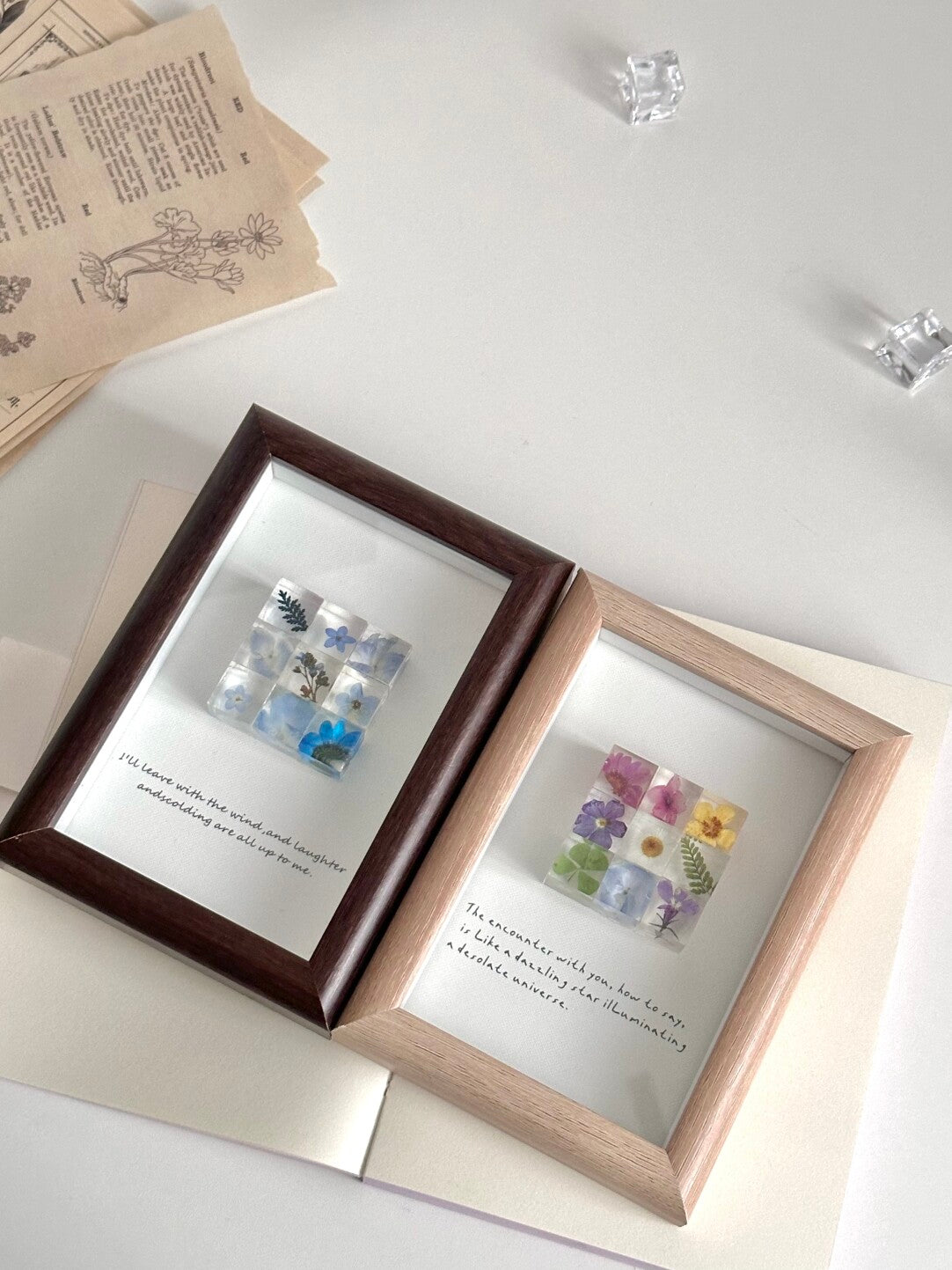 Resin Square Frame with Pressed Flowers & Dried Flower Specimen Customizable Blessing Message - My Store