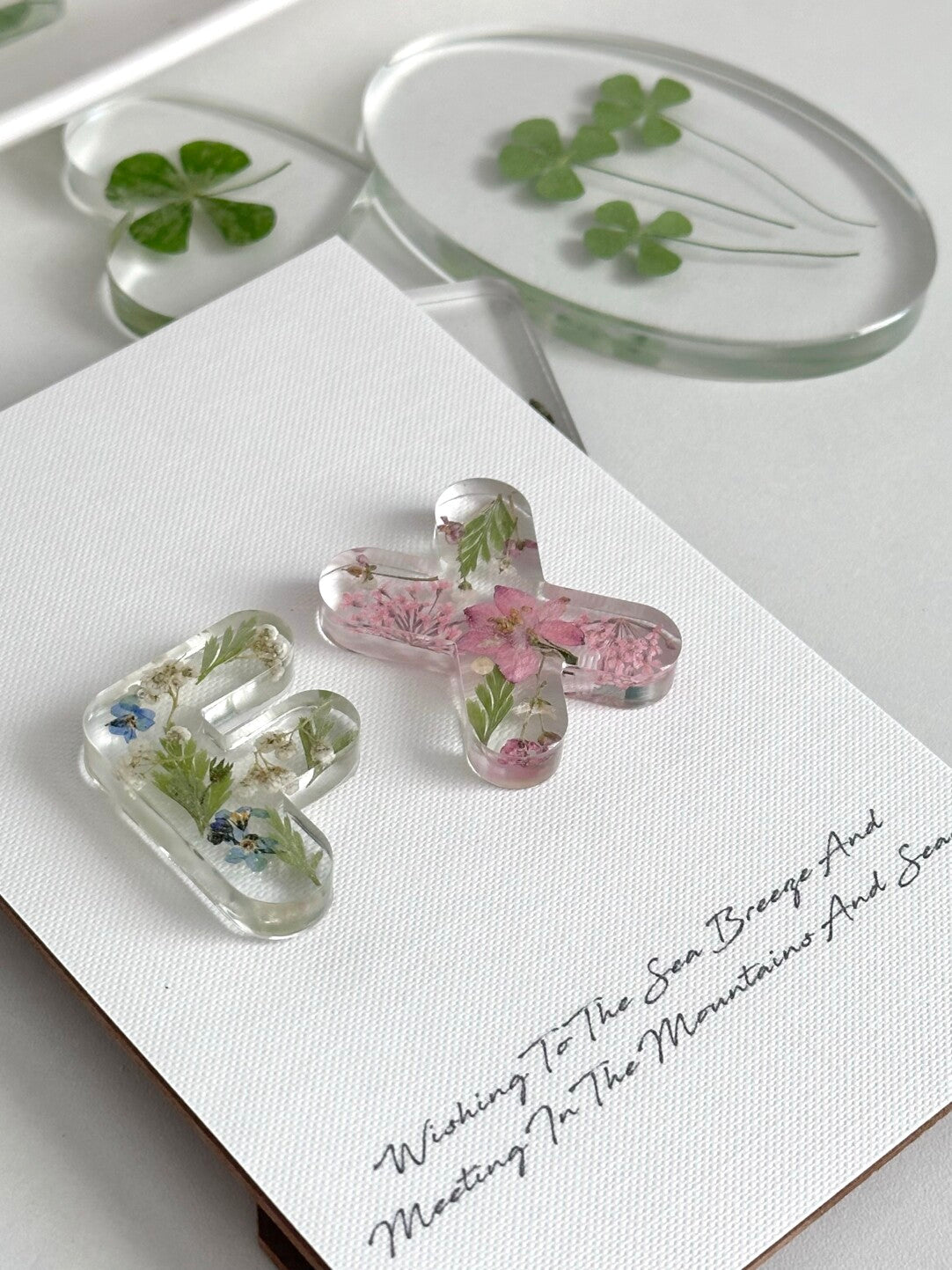 Handmade Resin Name Letter Series with Pressed Flowers – Custom DIY Frame & Keychain Gift for Birthday Blessings - My Store