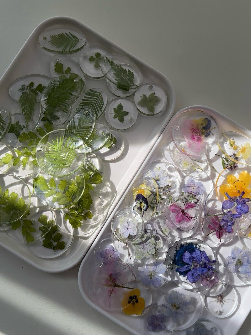 Resin Pressed Flower & Dried Flower Specimen Pendant Keychain Creative DIY Gift - My Store