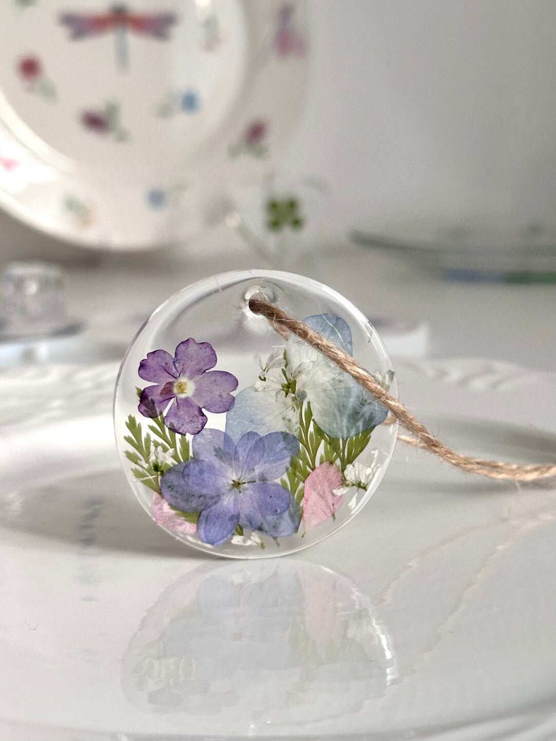 Resin Pressed Flower & Dried Flower Specimen Pendant Keychain Blossom Flower - My Store