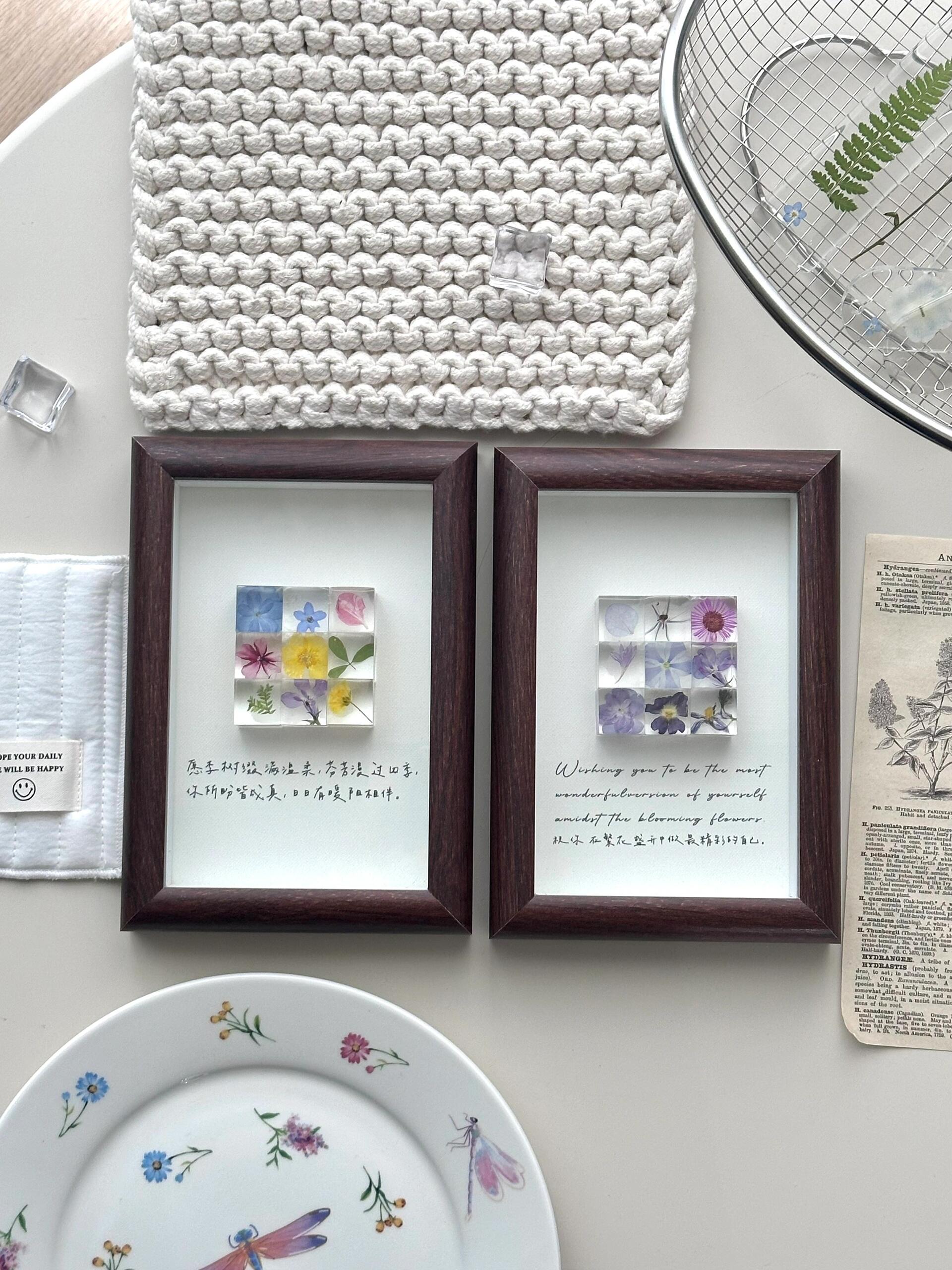 Resin Square Frame with Pressed Flowers & Dried Flower Specimen Customizable Blessing Message - My Store