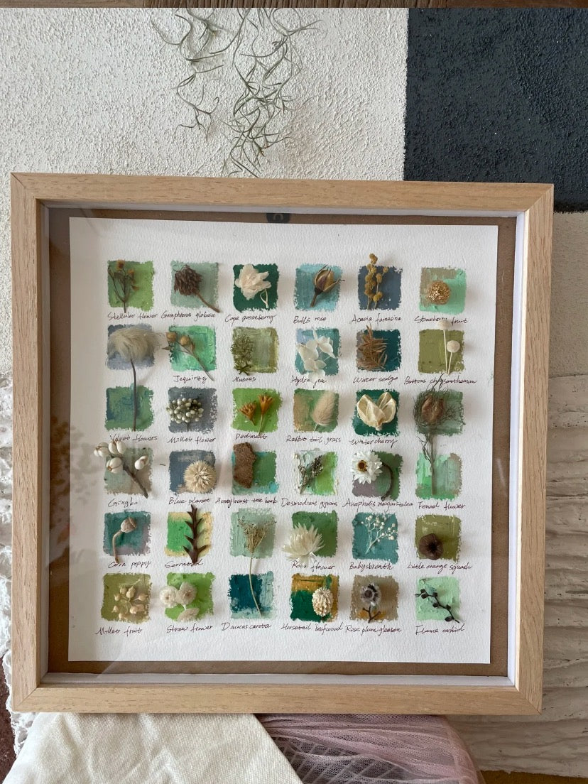 Original Botanical Dried Flower Frame Drawing with Oil Pastel - My Store